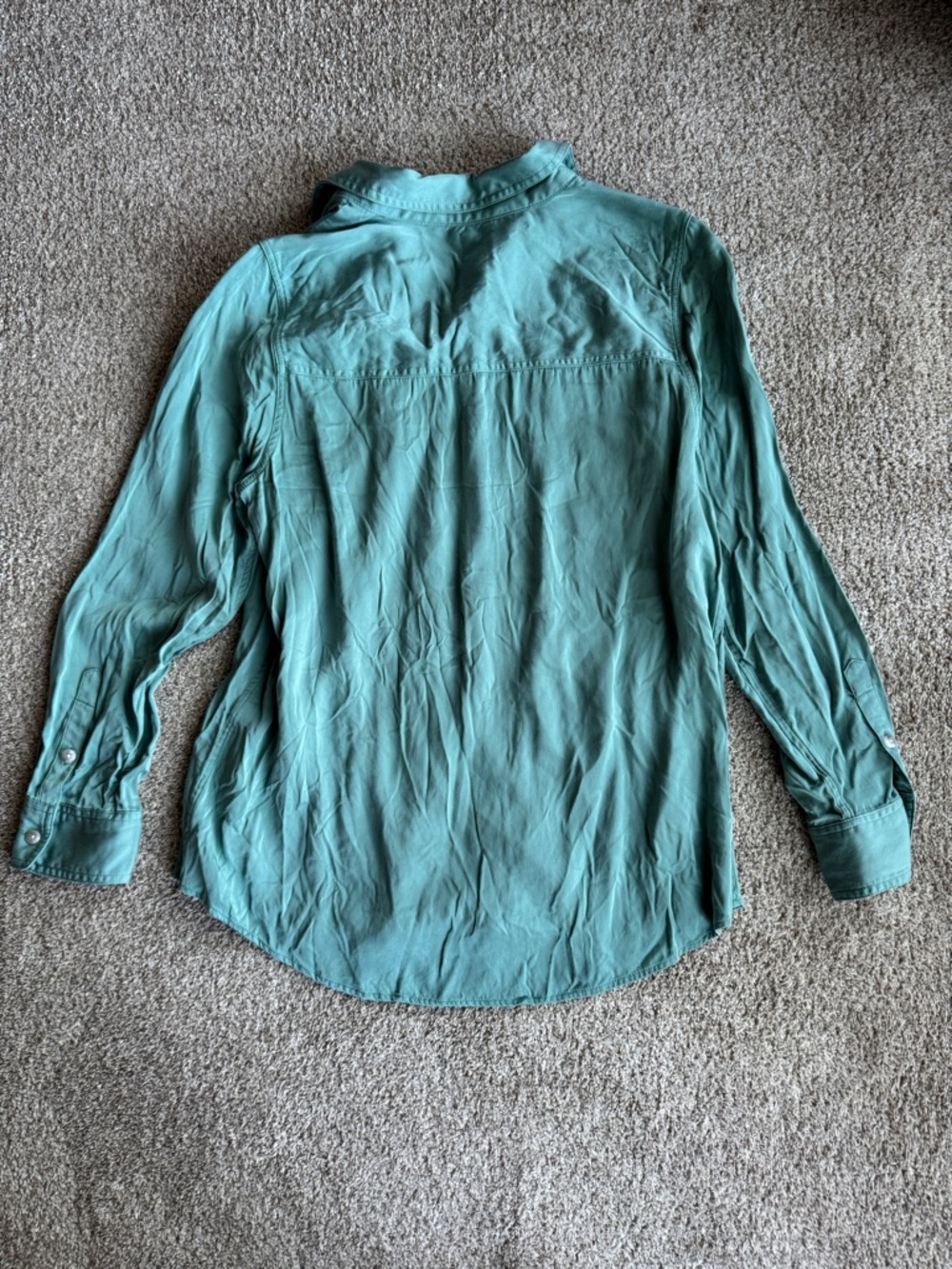 Chico’s button top - Picture 4 of 7